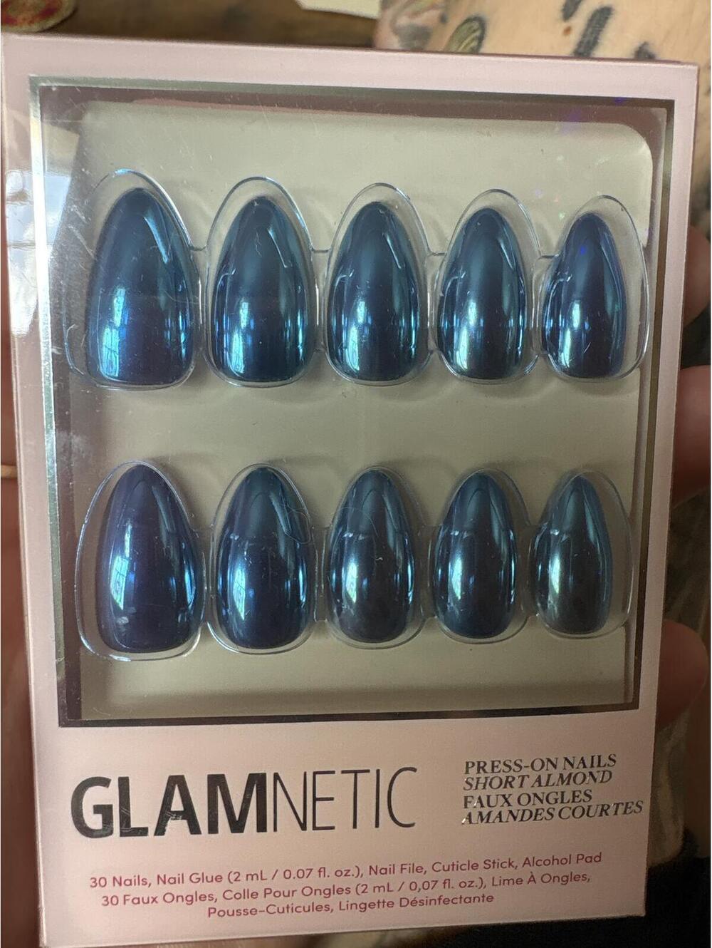 Glamnetic Press-on Nails! Gorgeous Metallic Blue